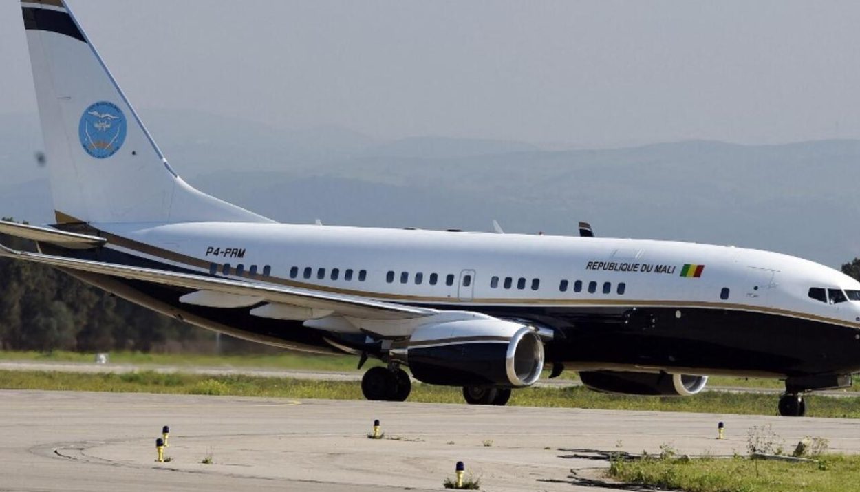 Affaire achat avion présidentiel et équipements militaires : La Cour exige la comparution de l'ex-PM Oumar Tatam Ly et l'ancien ministre délégué Madani Touré le 19 juin